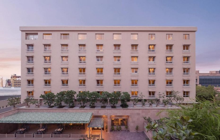 V Sarovar Portico MI Road Jaipur