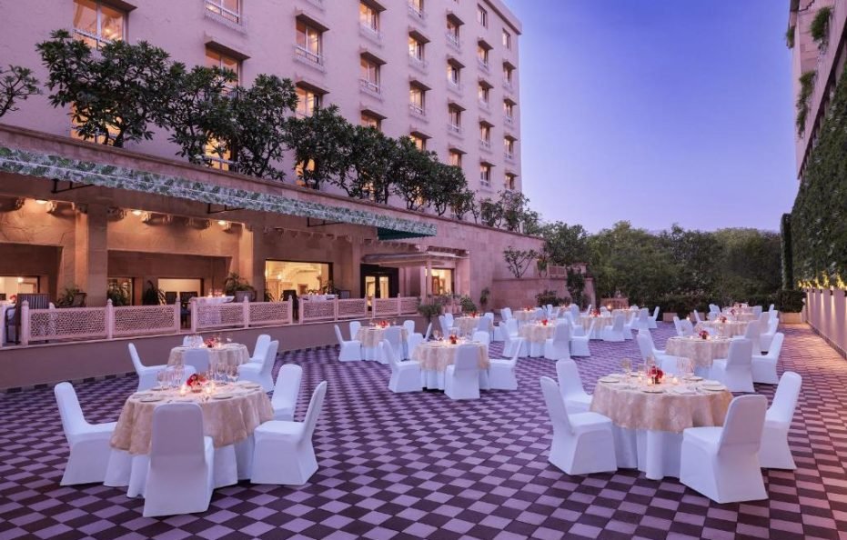V Sarovar Portico MI Road Jaipur
