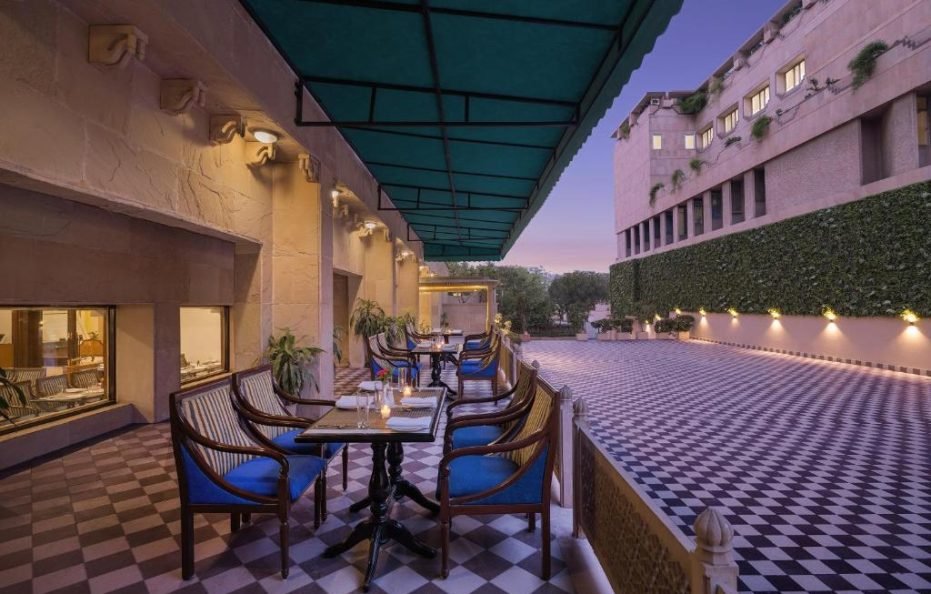 V Sarovar Portico MI Road Jaipur