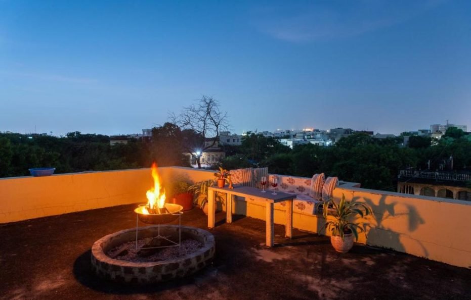 Mukam at Kanak Vilas, Jaipur
