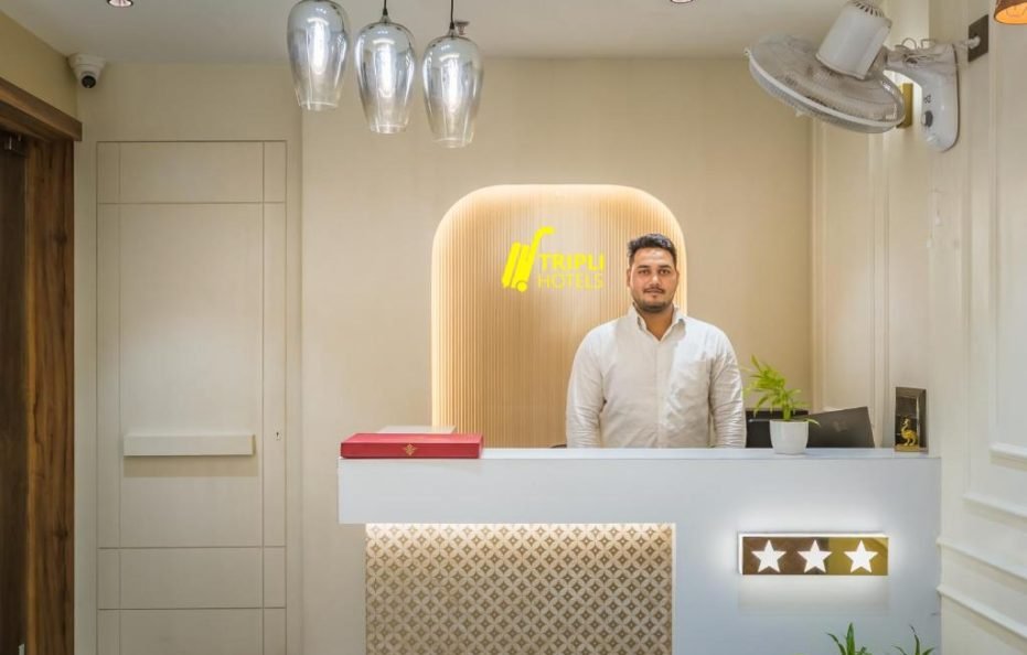 Tripli Hotels Tandon Grand Stay