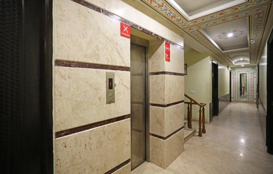 Hotel Grande Residency – Book Rooms Online at Best Prices | ROOM24