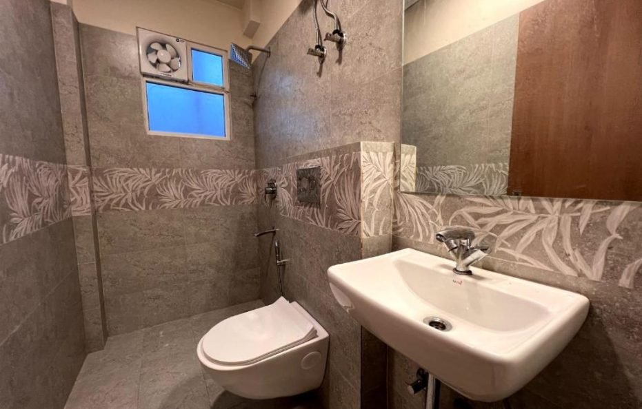 Hotel Grande Residency – Book Rooms Online at Best Prices | ROOM24